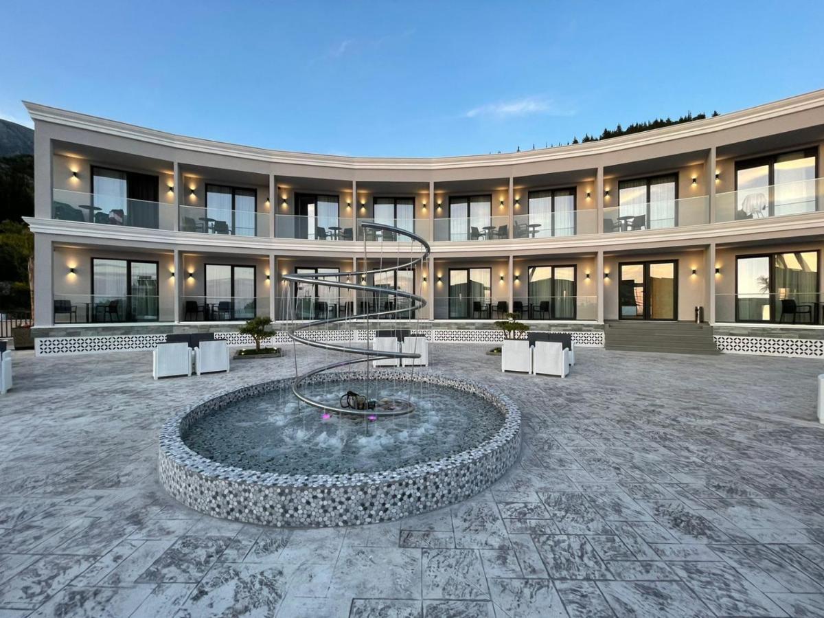 Ebbi Hotel Dhërmi Eksteriør bilde