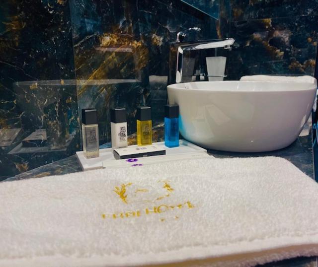 Ebbi Hotel Dhërmi Eksteriør bilde