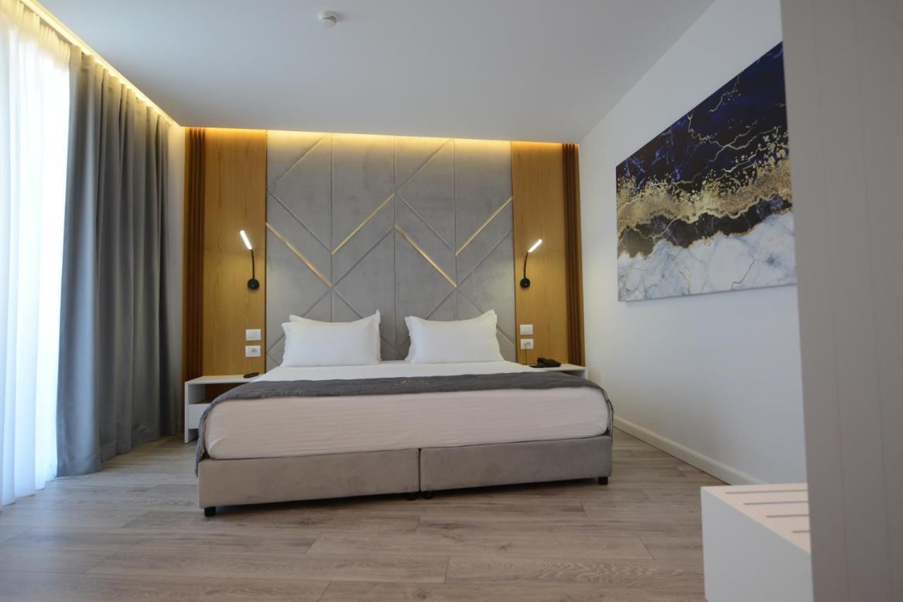 Ebbi Hotel Dhërmi Eksteriør bilde