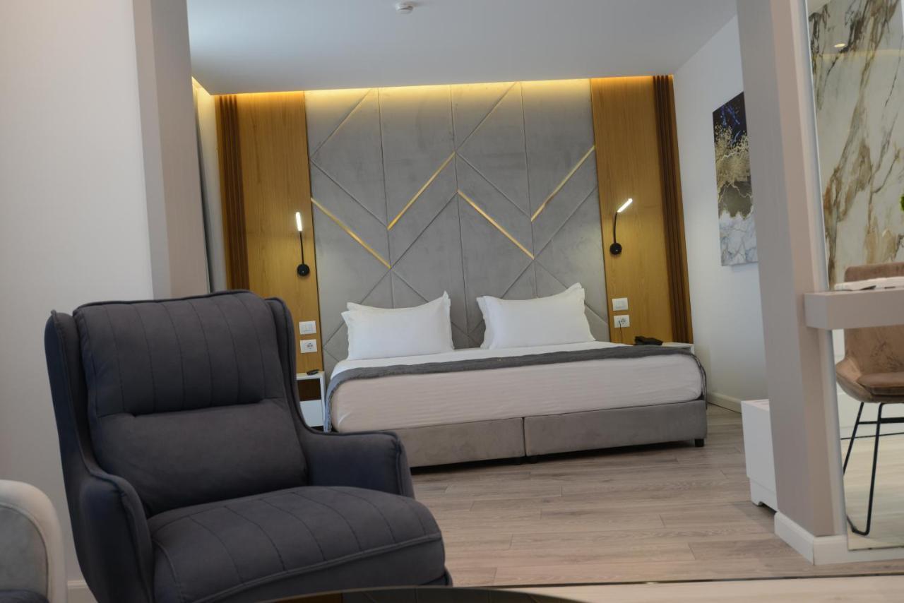 Ebbi Hotel Dhërmi Eksteriør bilde