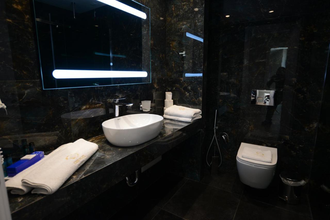Ebbi Hotel Dhërmi Eksteriør bilde